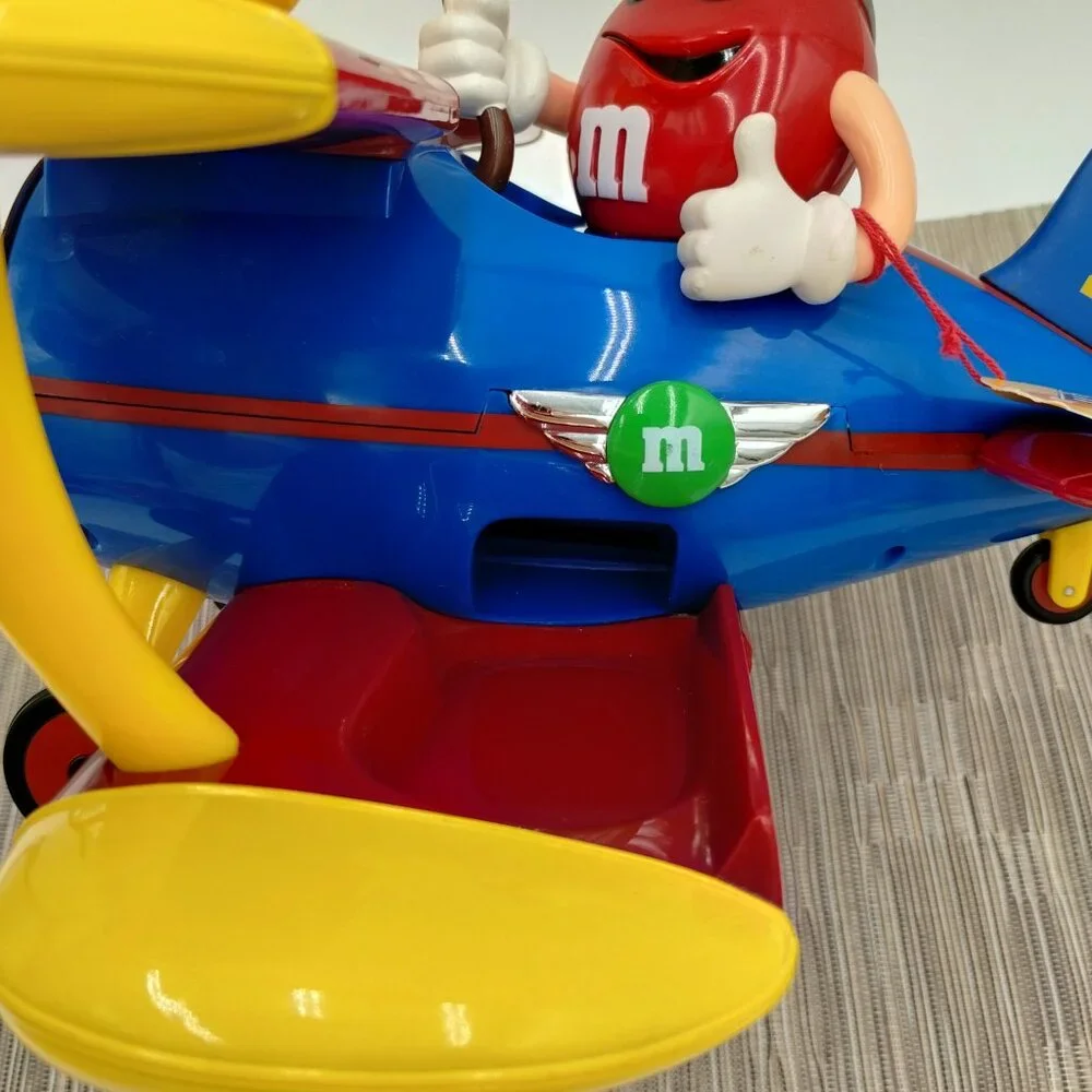 2009 M&M's Barnstorming Rides Bi Plane Collectible Candy Dispenser NWT